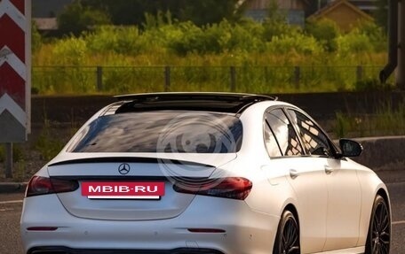 Mercedes-Benz E-Класс, 2021 год, 6 750 000 рублей, 2 фотография