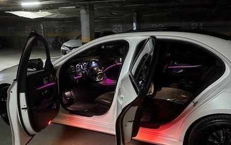 Mercedes-Benz E-Класс, 2021 год, 6 750 000 рублей, 21 фотография