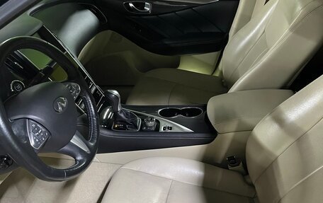 Infiniti Q50 I рестайлинг, 2017 год, 2 300 000 рублей, 14 фотография
