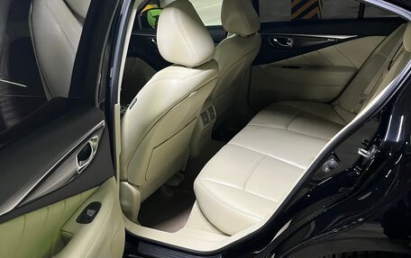 Infiniti Q50 I рестайлинг, 2017 год, 2 300 000 рублей, 16 фотография
