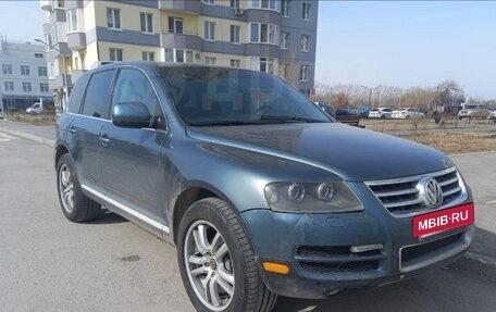 Volkswagen Touareg III, 2003 год, 750 000 рублей, 2 фотография