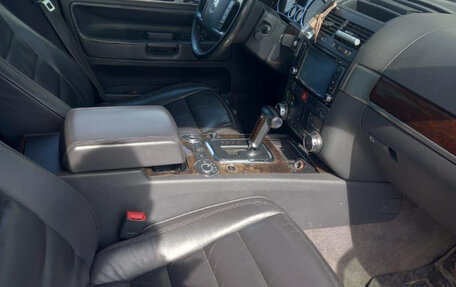 Volkswagen Touareg III, 2003 год, 750 000 рублей, 7 фотография