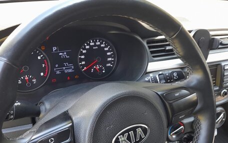 KIA Rio IV, 2019 год, 1 395 000 рублей, 9 фотография