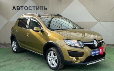 Renault Sandero II рестайлинг, 2017 год, 1 099 000 рублей, 2 фотография