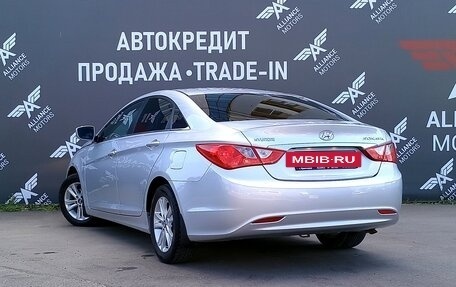 Hyundai Sonata VI, 2011 год, 1 090 000 рублей, 5 фотография