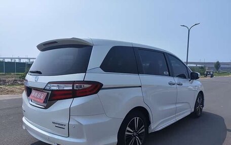 Honda Odyssey IV, 2021 год, 2 300 000 рублей, 4 фотография