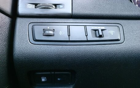 Hyundai Sonata VI, 2011 год, 1 090 000 рублей, 20 фотография
