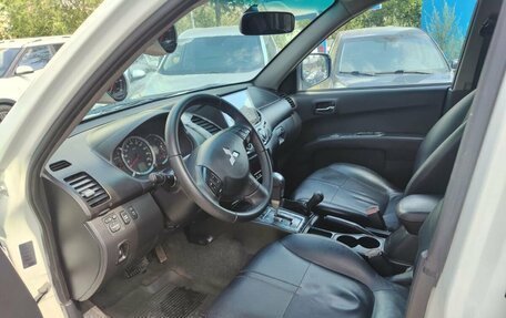 Mitsubishi L200 IV рестайлинг, 2014 год, 1 499 000 рублей, 9 фотография