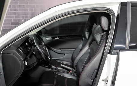 Volkswagen Jetta VI, 2017 год, 1 350 000 рублей, 10 фотография