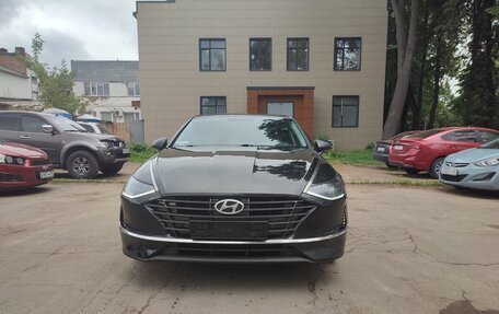 Hyundai Sonata VIII, 2022 год, 2 700 000 рублей, 1 фотография