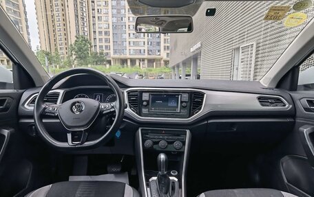 Volkswagen T-Roc I, 2020 год, 1 361 000 рублей, 22 фотография