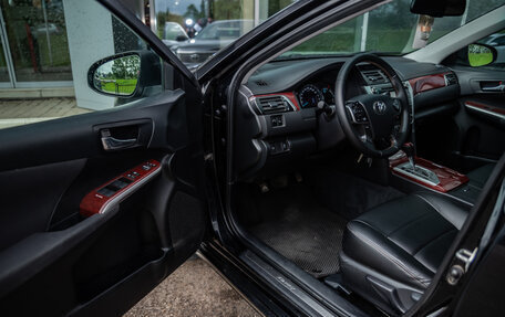 Toyota Camry, 2014 год, 1 450 000 рублей, 10 фотография
