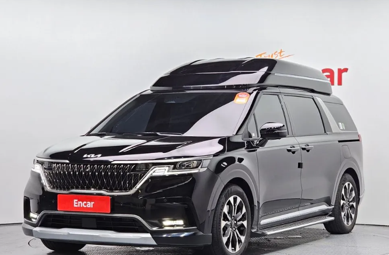KIA Carnival III, 2021 год, 4 240 000 рублей, 1 фотография