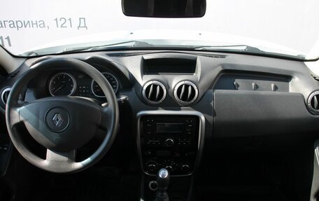 Renault Duster I рестайлинг, 2013 год, 699 000 рублей, 8 фотография