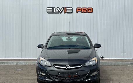 Opel Astra J, 2014 год, 570 000 рублей, 2 фотография