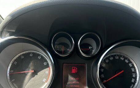 Opel Mokka I, 2013 год, 1 150 000 рублей, 12 фотография