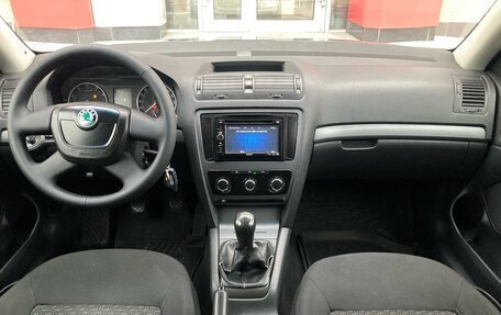 Skoda Octavia, 2010 год, 610 000 рублей, 10 фотография