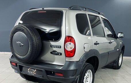 Chevrolet Niva I рестайлинг, 2012 год, 525 000 рублей, 4 фотография