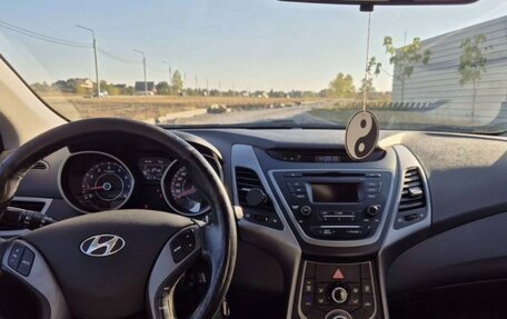 Hyundai Elantra V, 2015 год, 1 250 000 рублей, 6 фотография