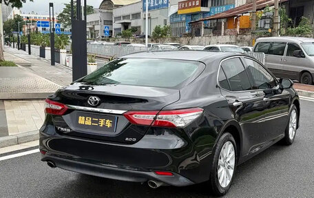 Toyota Camry, 2021 год, 2 250 000 рублей, 15 фотография