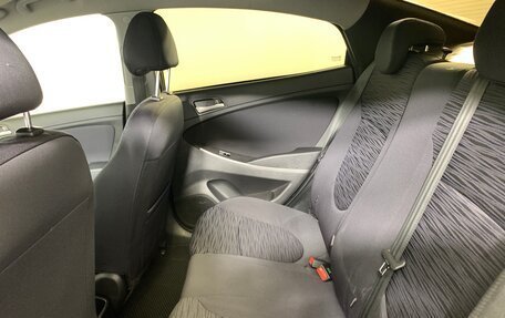 Hyundai Solaris II рестайлинг, 2015 год, 748 000 рублей, 18 фотография