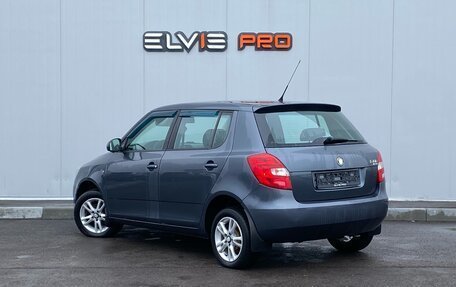 Skoda Fabia II, 2010 год, 600 000 рублей, 6 фотография