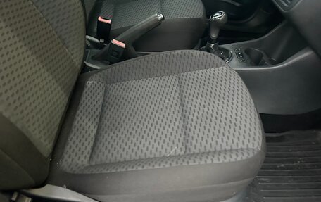 Skoda Fabia II, 2010 год, 600 000 рублей, 13 фотография