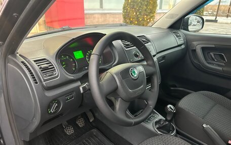 Skoda Fabia II, 2010 год, 600 000 рублей, 11 фотография