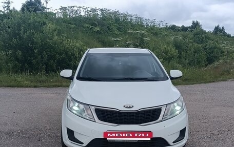 KIA Rio III рестайлинг, 2011 год, 900 000 рублей, 5 фотография