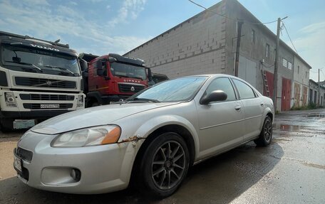 Dodge Stratus II, 2001 год, 150 000 рублей, 3 фотография