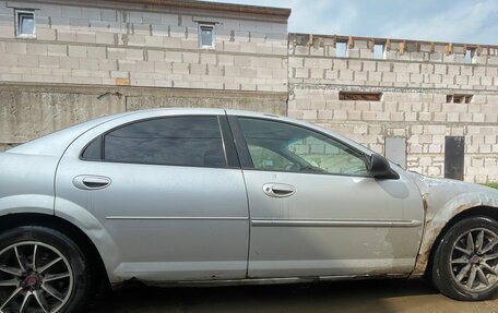 Dodge Stratus II, 2001 год, 150 000 рублей, 7 фотография