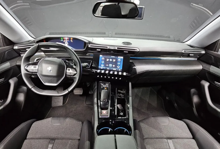 Peugeot 508 II, 2019 год, 2 680 000 рублей, 5 фотография
