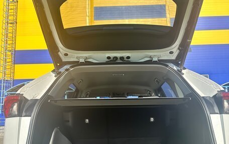 Toyota RAV4, 2020 год, 3 200 000 рублей, 16 фотография