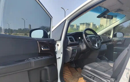 Honda Fit, 2021 год, 1 050 000 рублей, 6 фотография