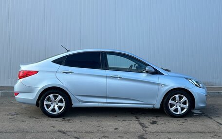 Hyundai Solaris II рестайлинг, 2012 год, 630 000 рублей, 4 фотография