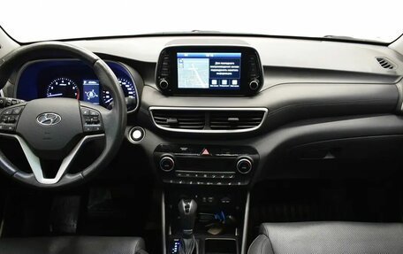 Hyundai Tucson III, 2018 год, 2 370 000 рублей, 5 фотография