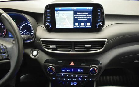 Hyundai Tucson III, 2018 год, 2 370 000 рублей, 7 фотография