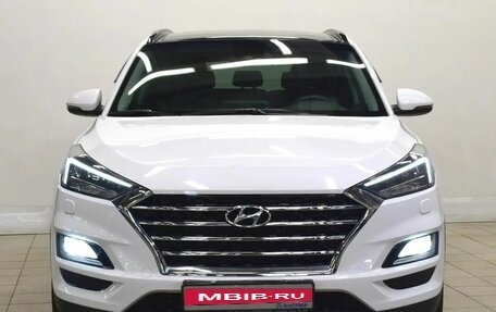 Hyundai Tucson III, 2018 год, 2 370 000 рублей, 2 фотография