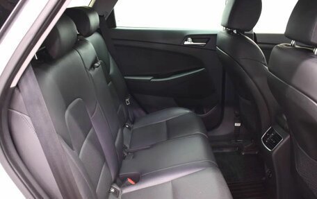 Hyundai Tucson III, 2018 год, 2 370 000 рублей, 16 фотография
