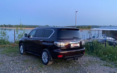 Nissan Patrol, 2011 год, 2 000 000 рублей, 3 фотография
