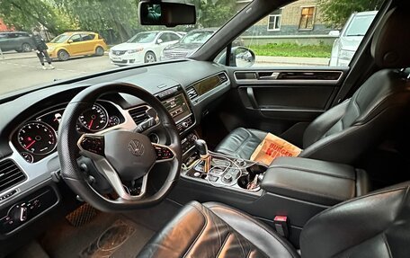 Volkswagen Touareg III, 2013 год, 2 900 000 рублей, 15 фотография