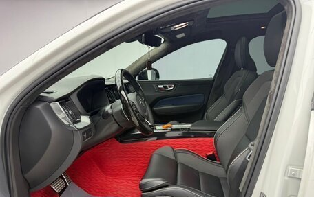 Volvo XC60 II, 2022 год, 3 400 000 рублей, 3 фотография