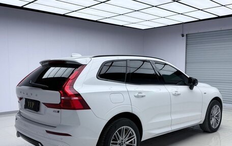 Volvo XC60 II, 2022 год, 3 400 000 рублей, 2 фотография