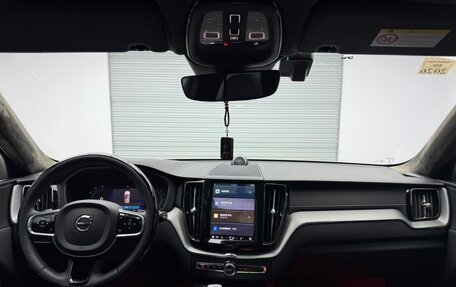 Volvo XC60 II, 2022 год, 3 400 000 рублей, 7 фотография