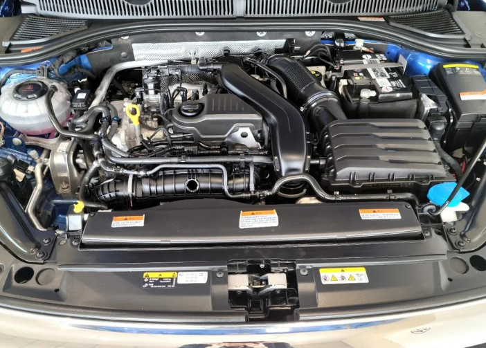 Volkswagen Jetta VII, 2023 год, 3 090 000 рублей, 4 фотография