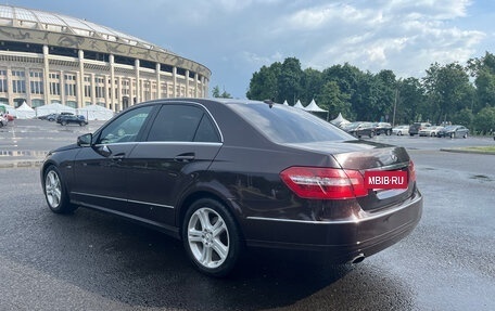 Mercedes-Benz E-Класс, 2010 год, 1 625 000 рублей, 4 фотография
