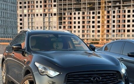 Infiniti FX II, 2011 год, 1 699 000 рублей, 2 фотография