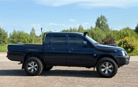 Mitsubishi L200 III рестайлинг, 2005 год, 820 000 рублей, 6 фотография
