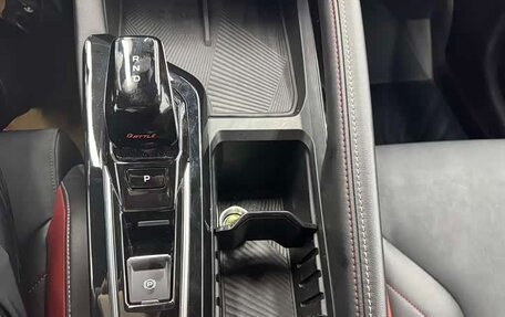 Geely Coolray I, 2022 год, 1 590 000 рублей, 12 фотография
