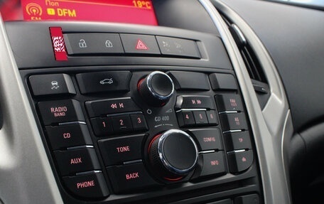 Opel Astra J, 2013 год, 749 000 рублей, 17 фотография